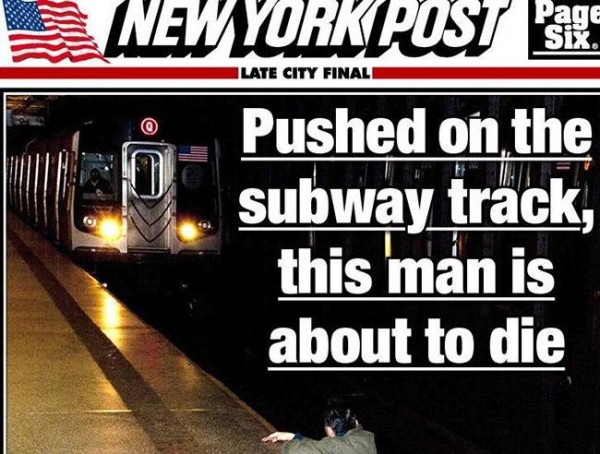 Una fotografía que causa polémica, un hombre apunto de ser arrollado por el metro